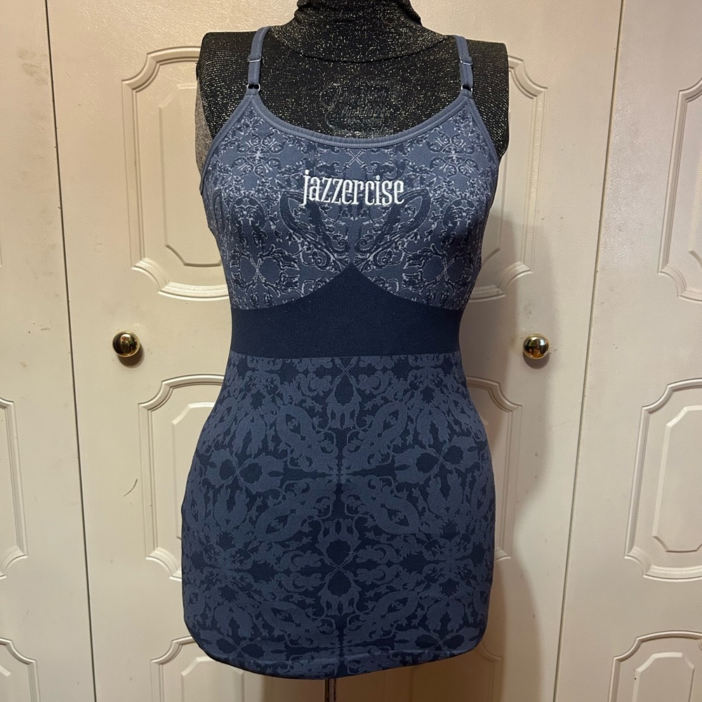 Jazzercise Athletic top, Blue, Size M.